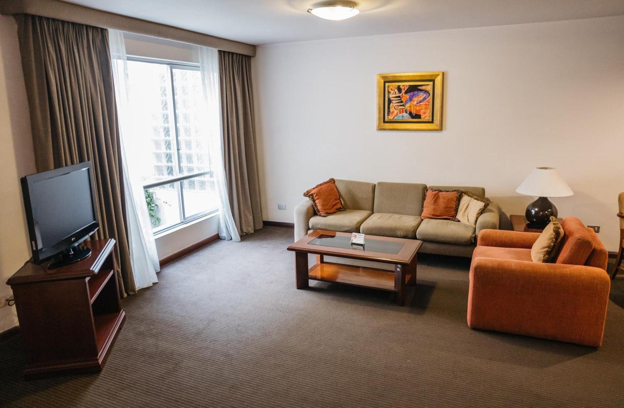Bth Hotel Lima Golf Екстер'єр фото