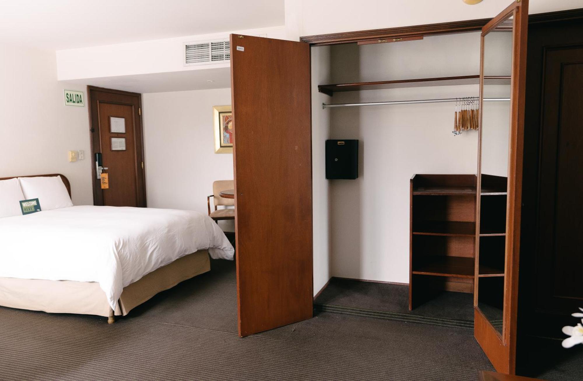 Bth Hotel Lima Golf Екстер'єр фото