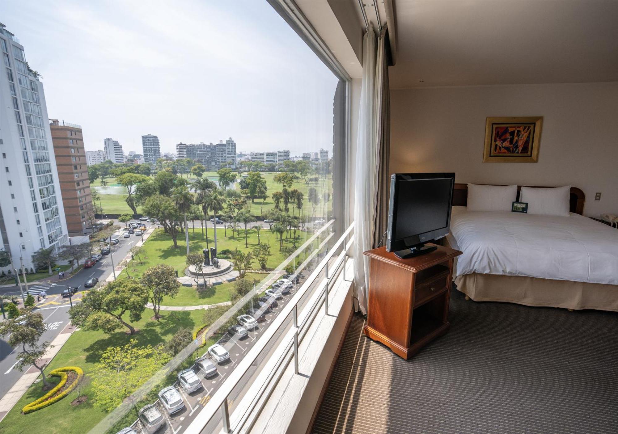 Bth Hotel Lima Golf Екстер'єр фото