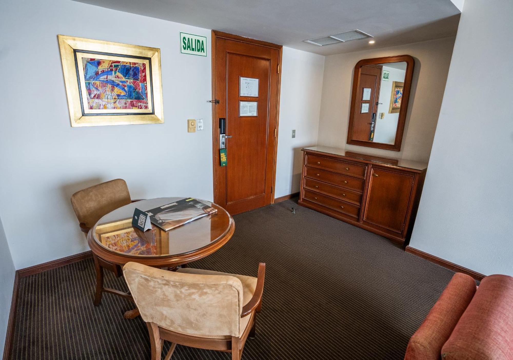 Bth Hotel Lima Golf Екстер'єр фото